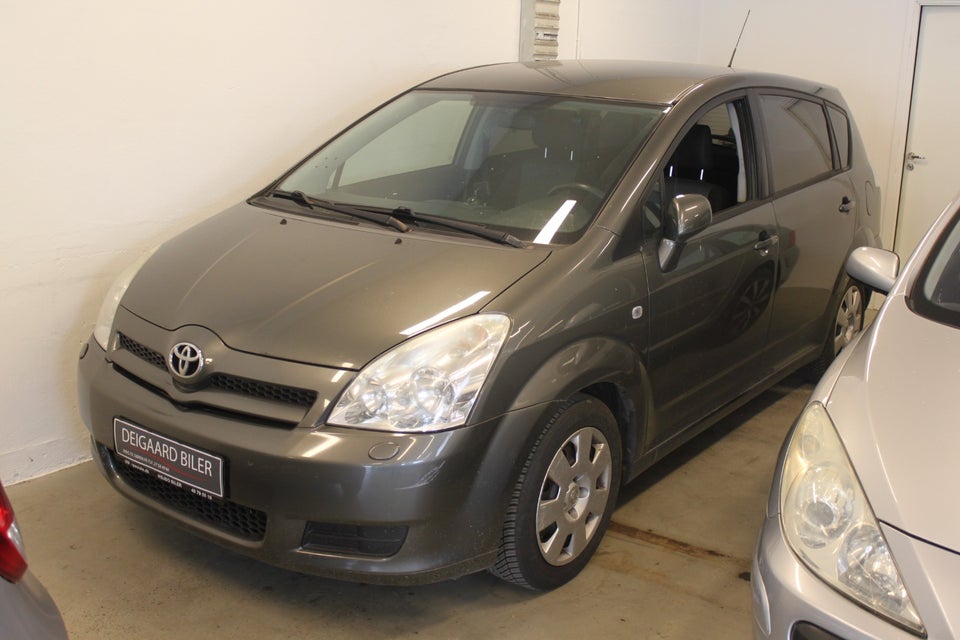 Toyota Corolla Verso 1,8 Luna 7prs 5d
