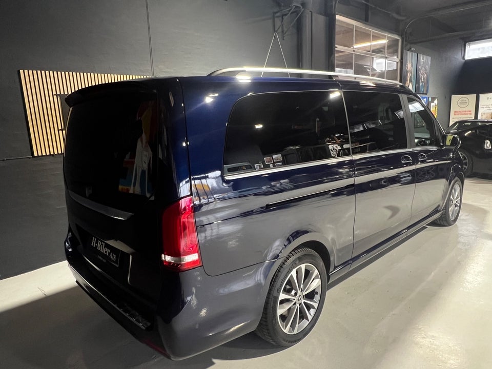 Mercedes EQV300 Avantgarde XL Van