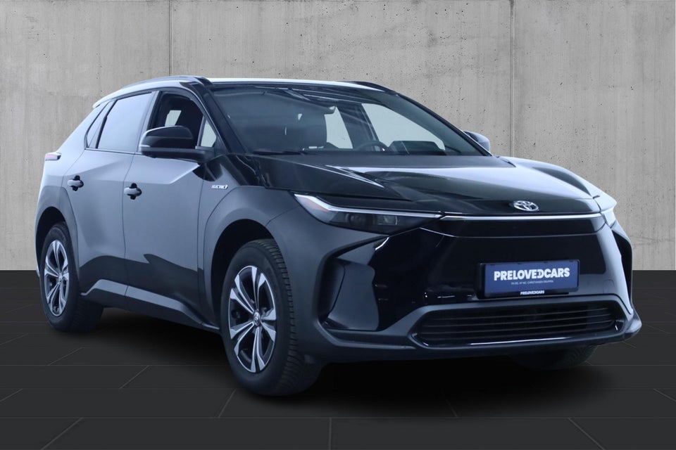 Toyota bZ4X Active 5d