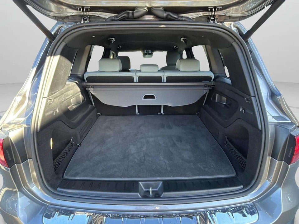 Mercedes EQB300 Progressive Advance Plus 4Matic 5d