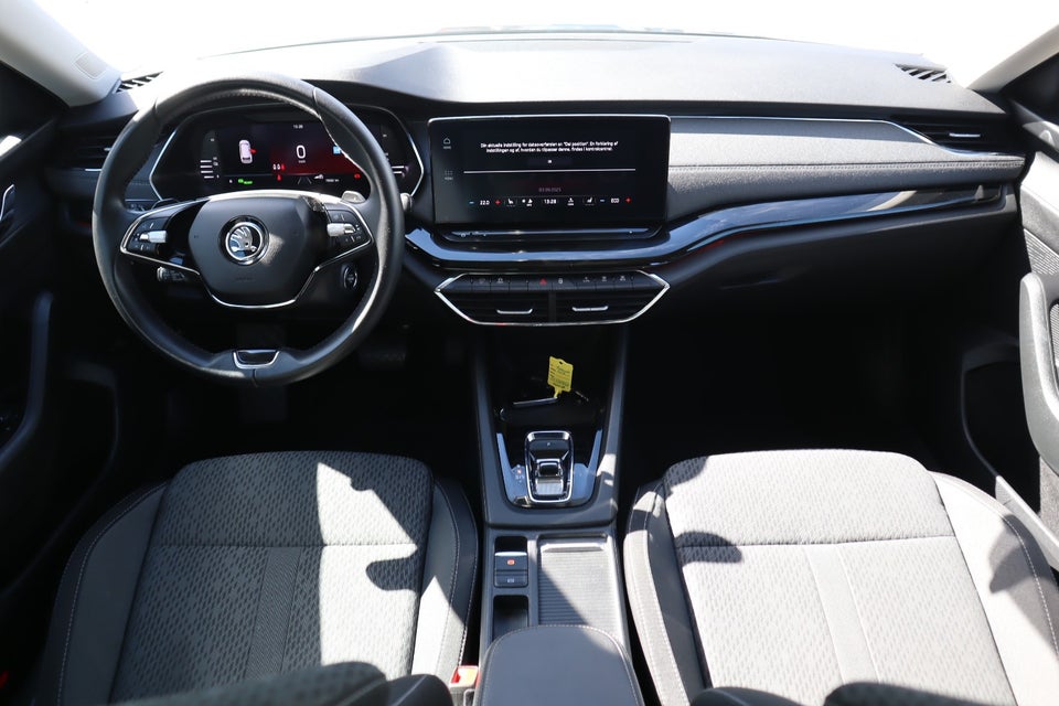 Skoda Octavia 1,4 TSi iV Plus Combi DSG 5d