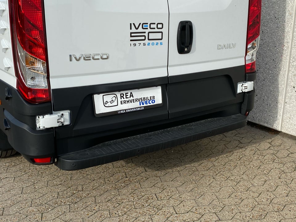 Iveco Daily 3,0 35S18 12m³ Van AG8