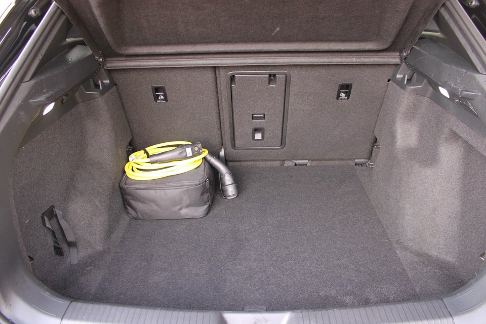 VW ID.4 77 Move+ 5d