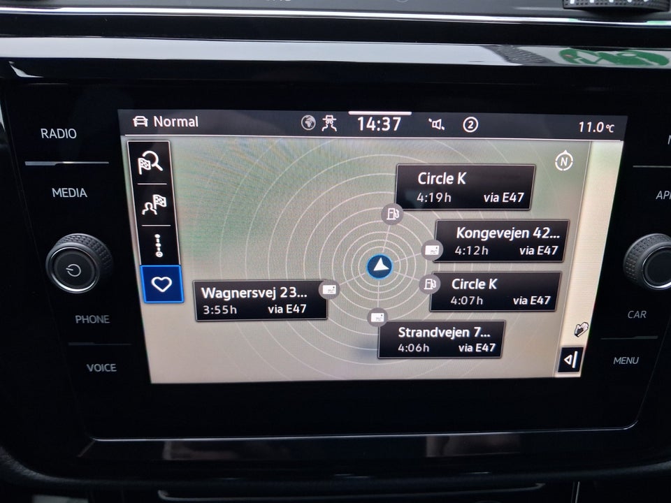 VW Touran 2,0 TDi 150 Highline DSG Van 5d