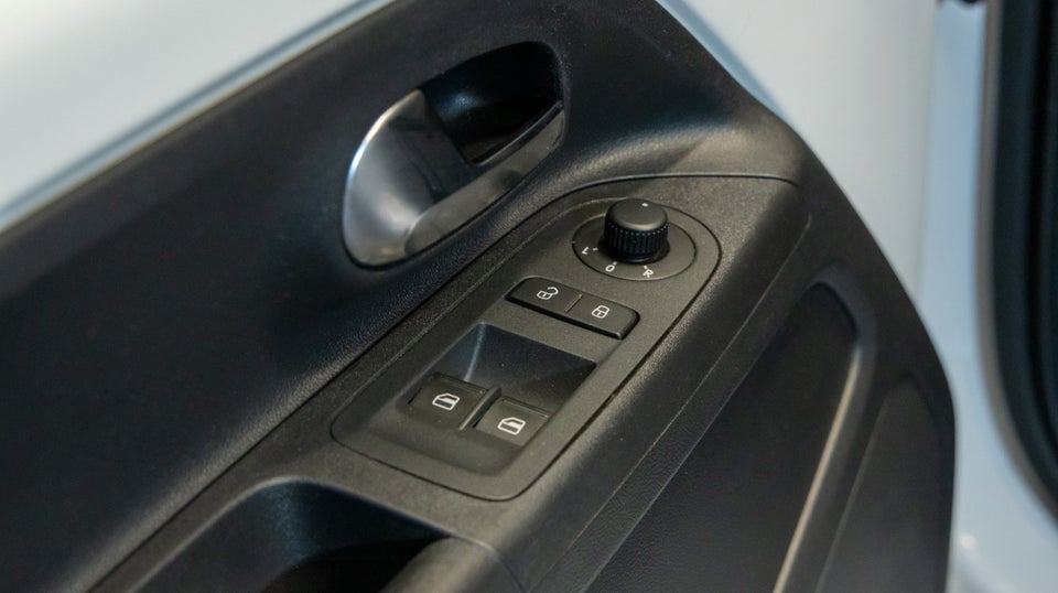 VW Up! 1,0 MPi 60 Move Up! BMT 5d