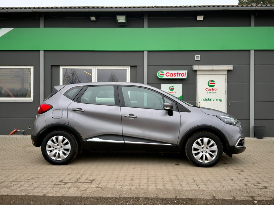 Renault Captur 0,9 TCe 90 Formula Edition 5d