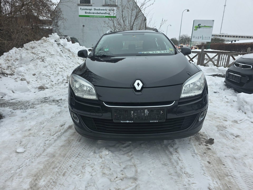 Renault Megane III 1,6 110 Expression Sport Tourer 5d