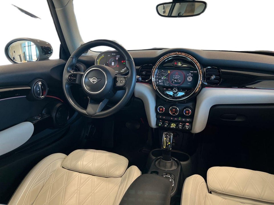 MINI Cooper SE Edition Premium Plus 3d