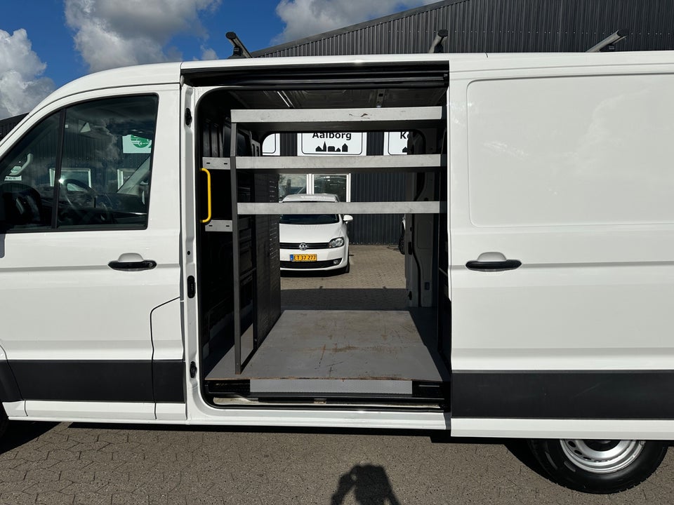 VW Crafter 35 2,0 TDi 140 Kassevogn L3H2