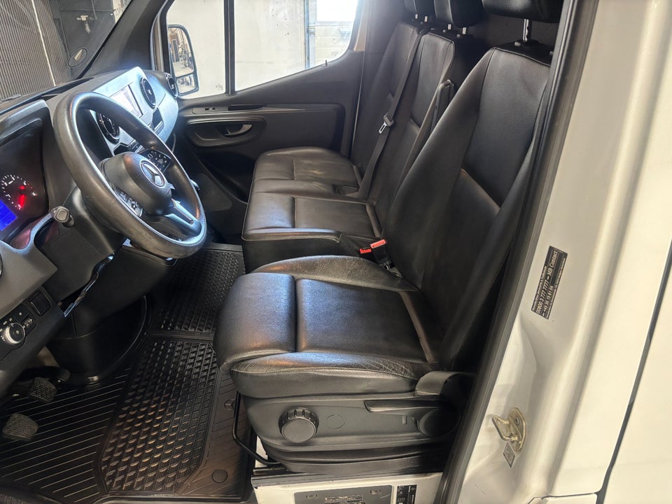 Mercedes Sprinter 314 2,2 CDi A2 Chassis FWD 2d