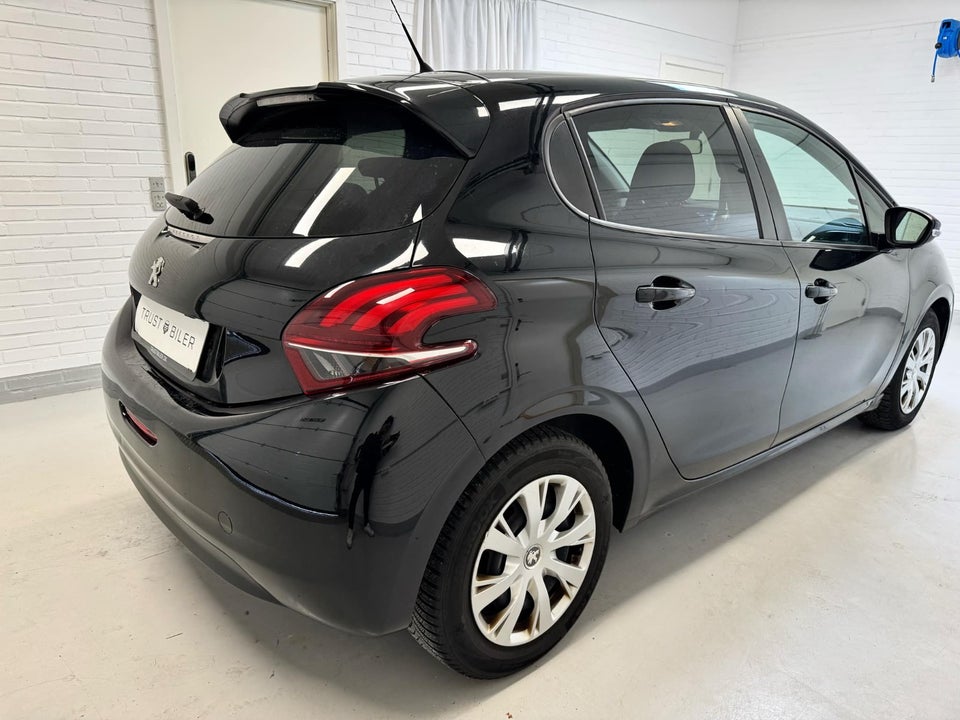 Peugeot 208 1,6 BlueHDi 100 Allure 5d