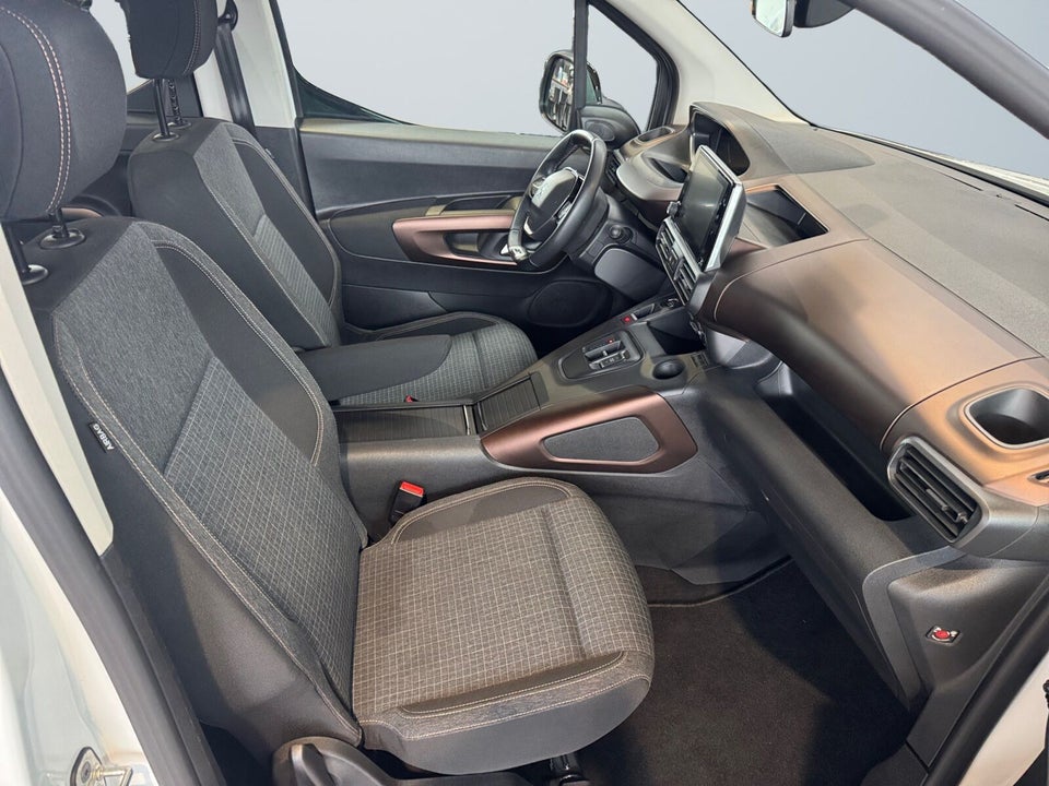 Peugeot e-Rifter 50 GT L2 5d