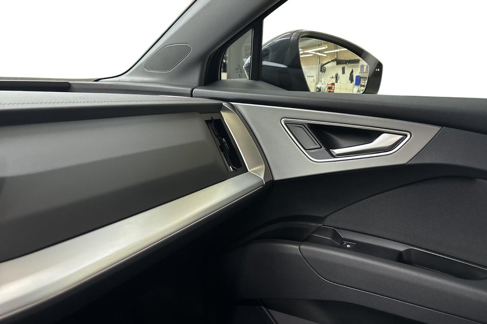 Audi Q4 e-tron performance 5d