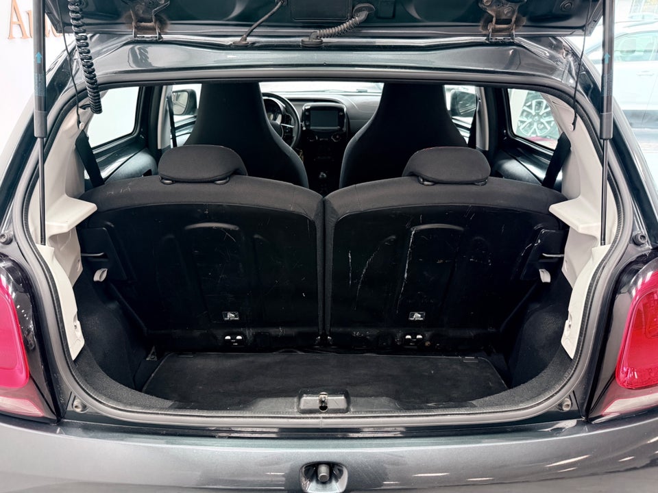 Citroën C1 1,0 VTi Shine 5d