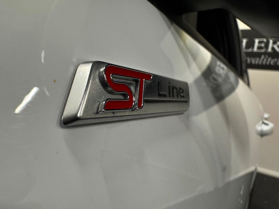 Ford Kuga 2,5 PHEV ST-Line X CVT 5d