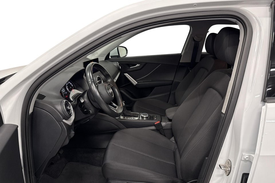 Audi Q2 35 TFSi Prestige S-tr. 5d