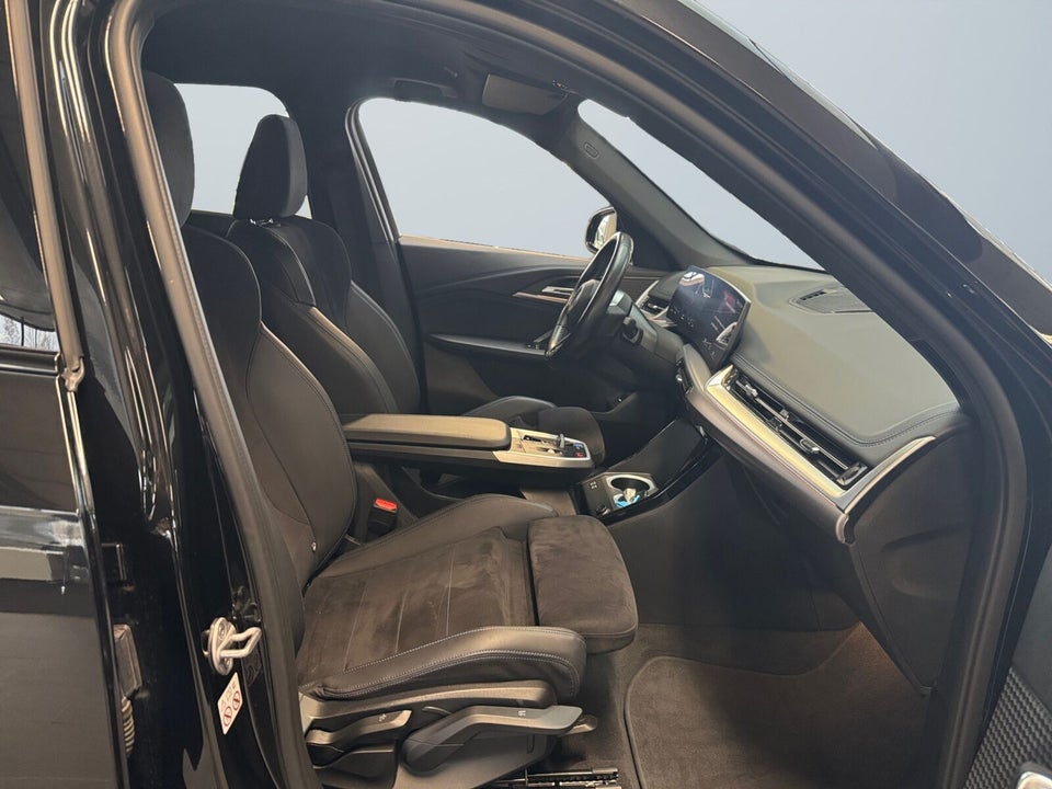 BMW iX1 xDrive30 M-Sport 5d