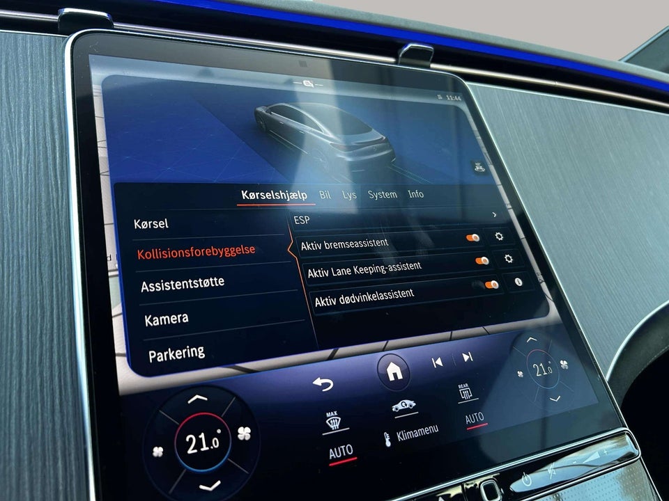 Mercedes EQE350 AMG Line 4d