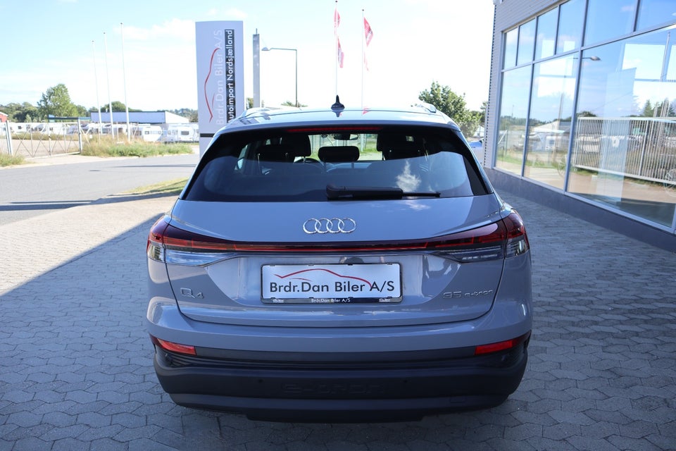 Audi Q4 e-tron 35 Advanced 5d