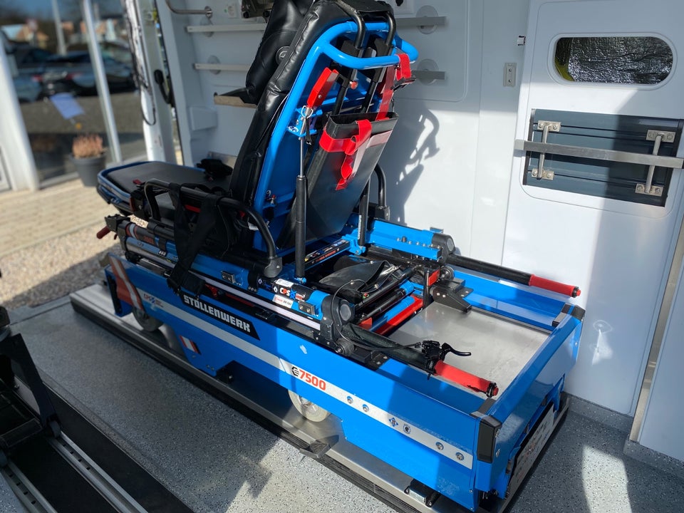 MAN TGE 2,0 4.180 Ambulance aut.