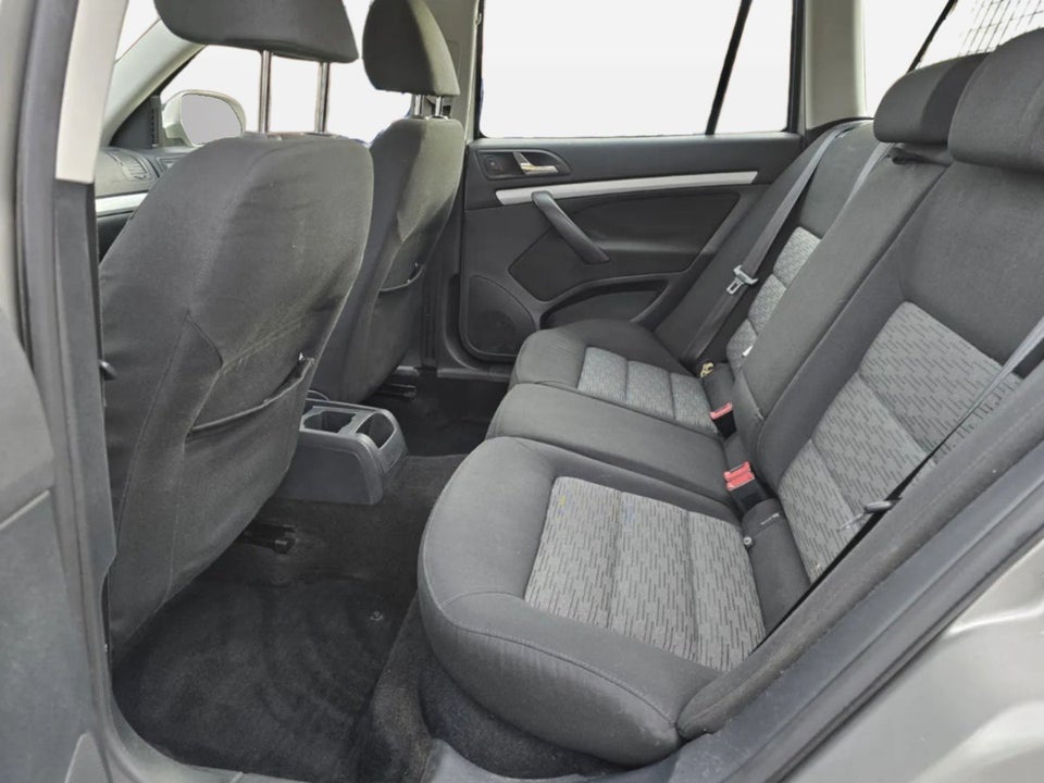 Skoda Octavia 1,8 TSi 160 Ambiente Combi 5d