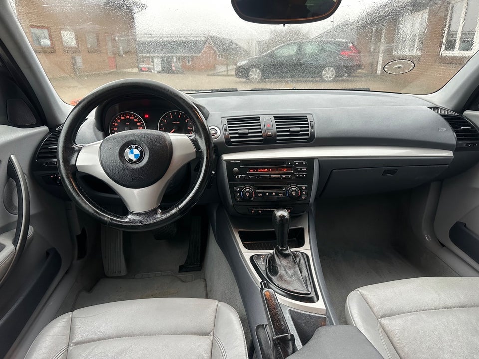 BMW 120i 2,0 Advantage aut. 5d