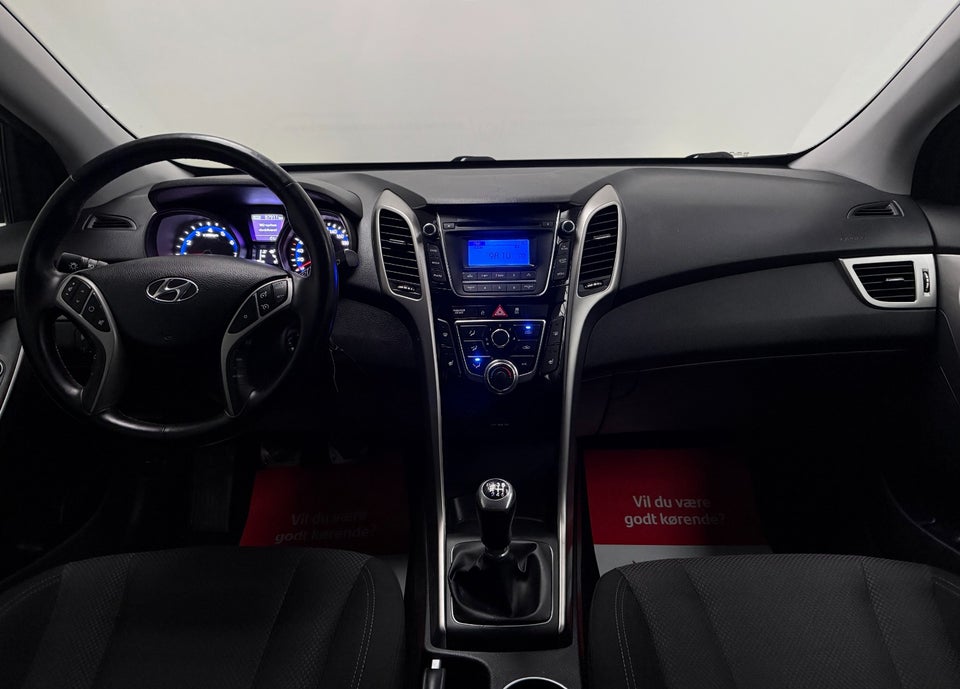 Hyundai i30 1,4 CVVT Comfort 3d