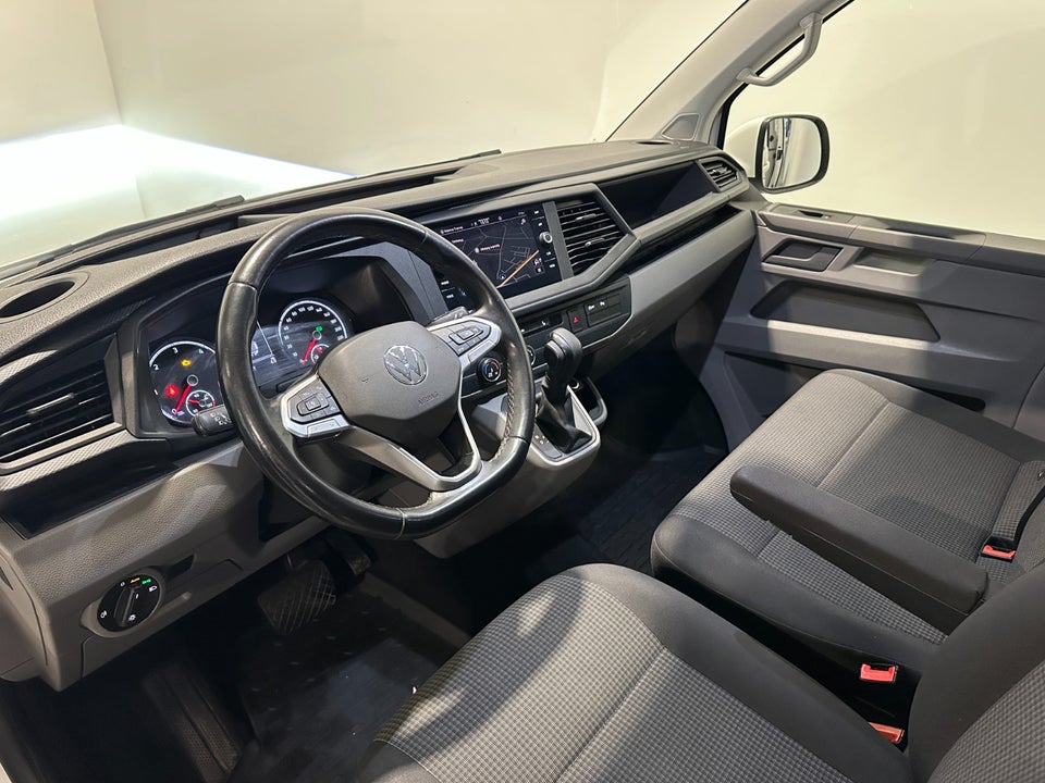 VW Transporter 2,0 TDi 150 Kassevogn DSG lang