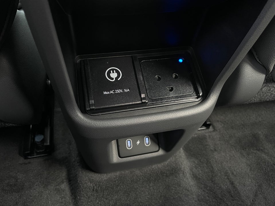 Hyundai Kona 65 EV Ultimate 5d