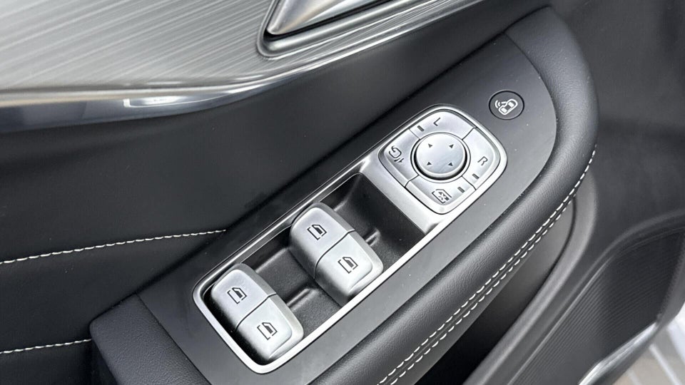 MG Marvel R Performance 5d