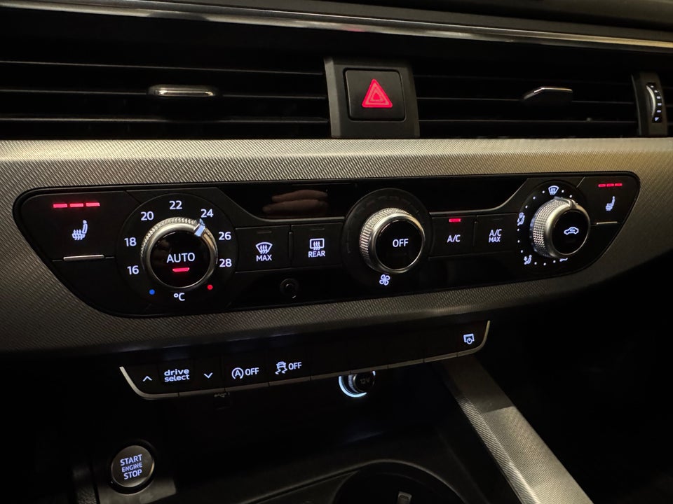 Audi A4 2,0 TDi 150 Sport Avant S-tr. 5d