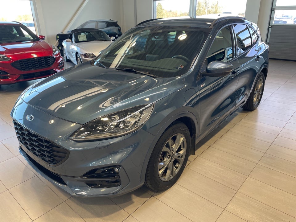 Ford Kuga 2,5 PHEV ST-Line X CVT 5d