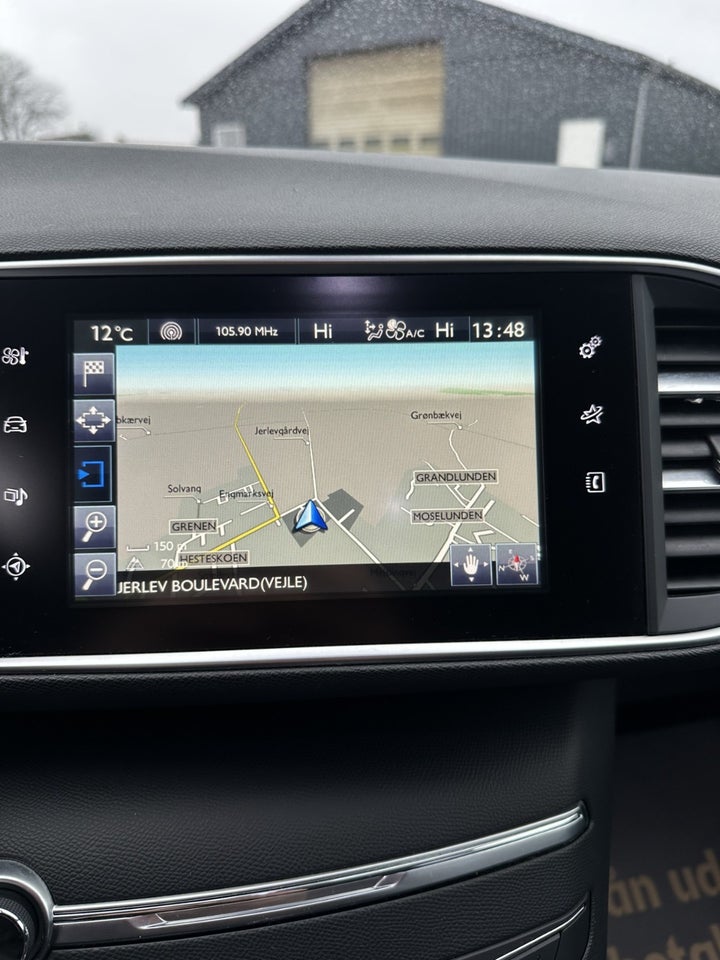 Peugeot 308 1,2 e-THP 130 Allure SW 5d