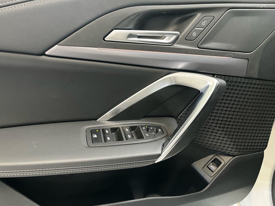 BMW iX1 xDrive30 M-Sport 5d