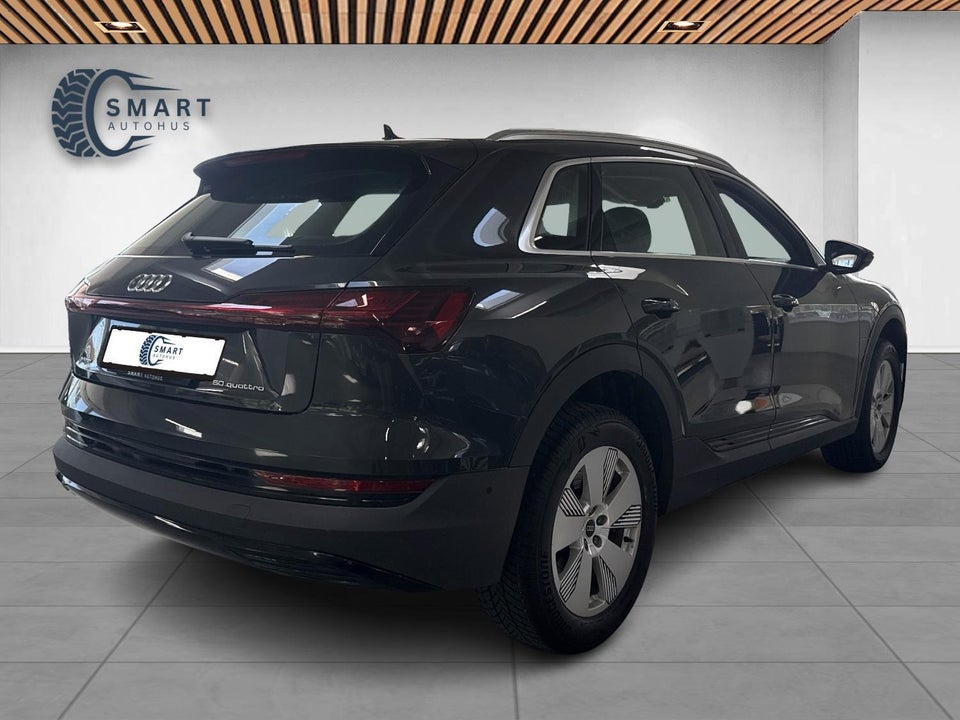 Audi e-tron 50 quattro 5d