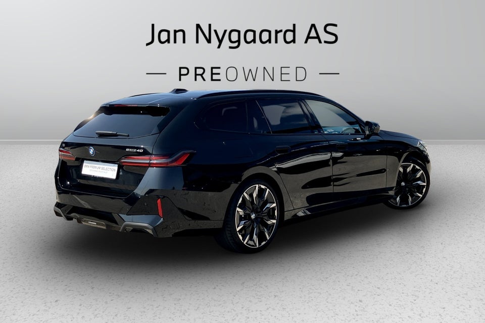 BMW i5 eDrive40 Touring Supercharged M-Sport Pro 5d