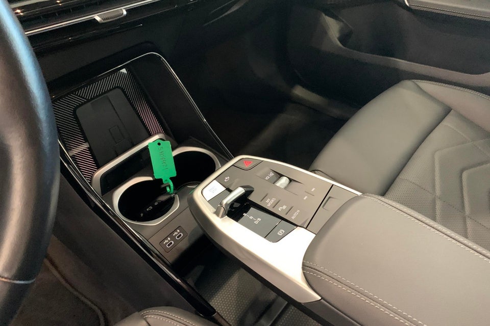 BMW iX1 xDrive30 X-Line 5d