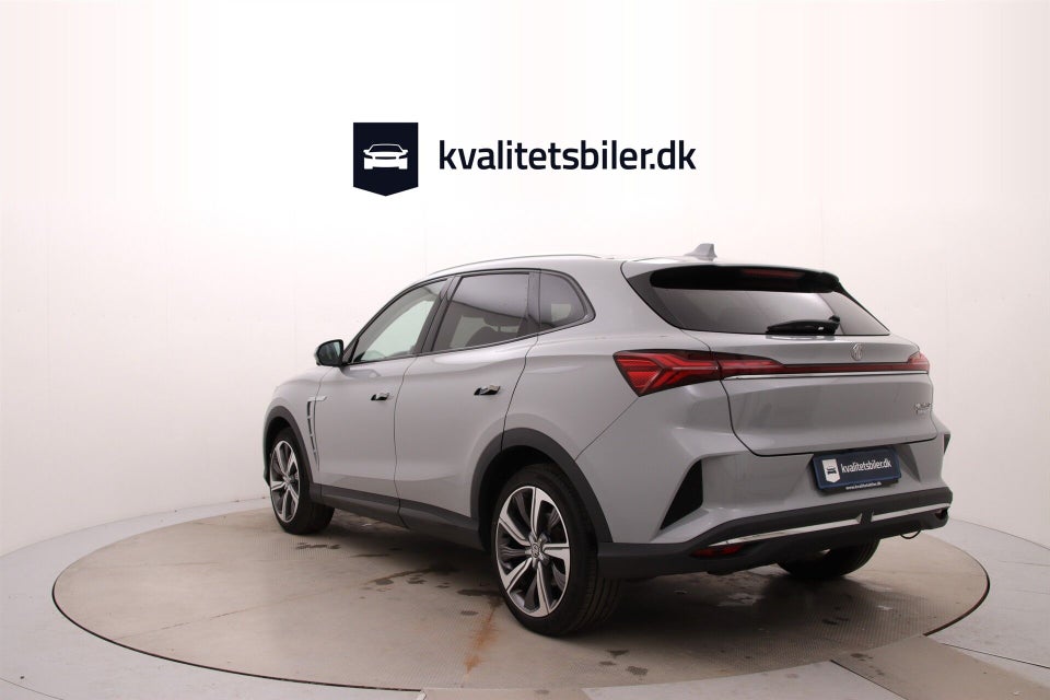 MG Marvel R Luxury 5d