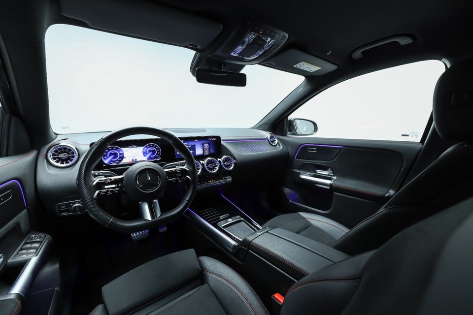 Mercedes EQA350 AMG Line 4Matic 5d