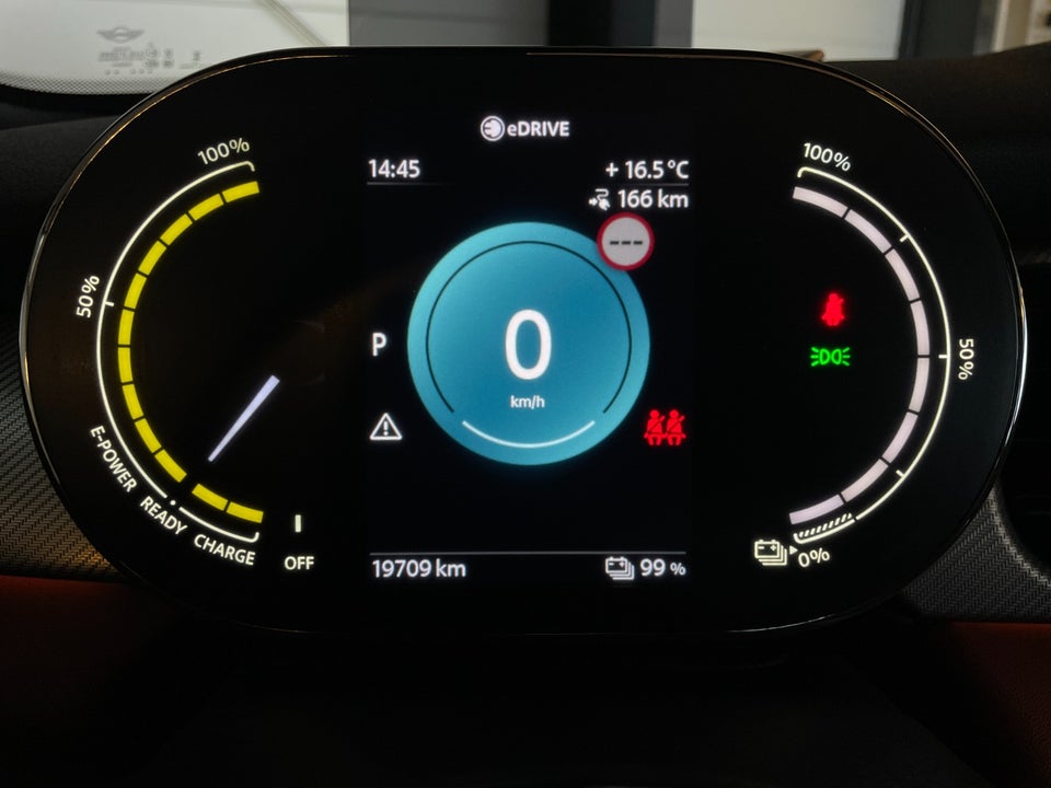 MINI Cooper SE Maximise 3d