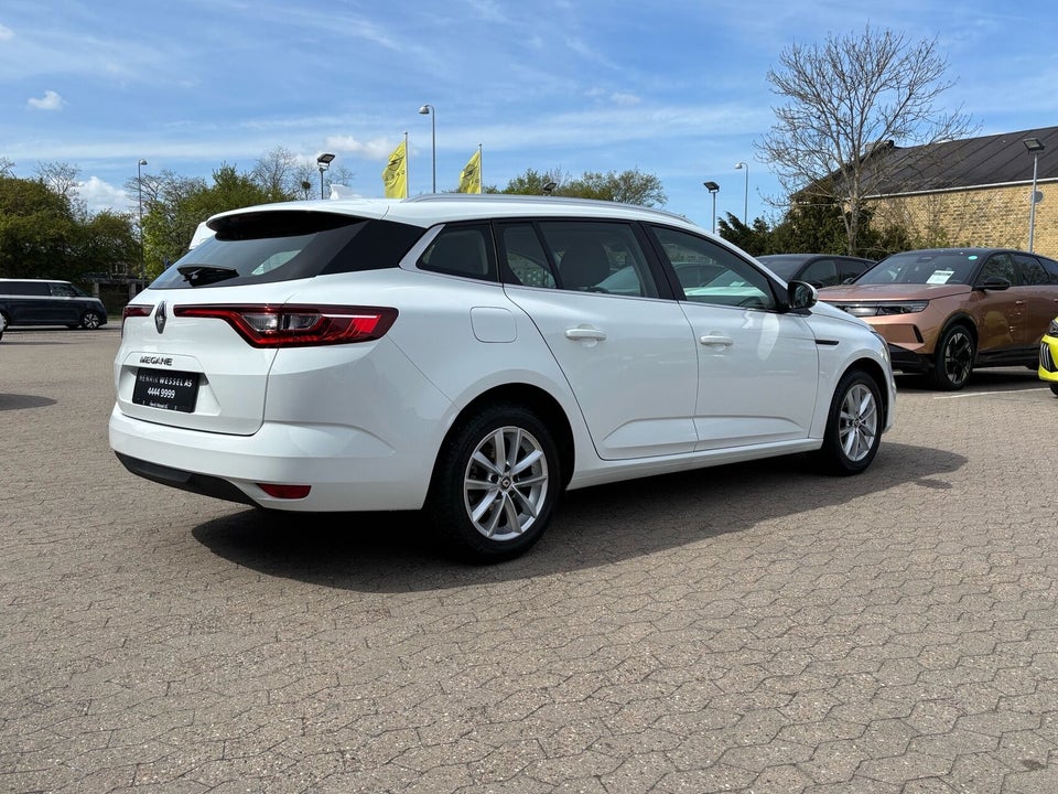 Renault Megane IV 1,2 TCe 100 Zen 5d