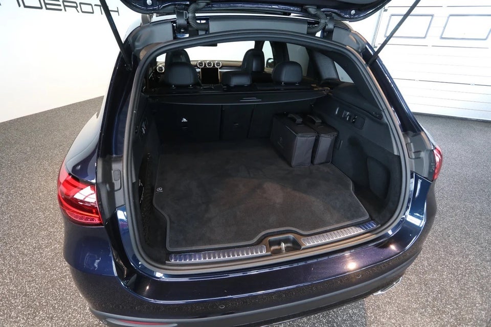 Mercedes GLC300 e 2,0 AMG Line aut. 4Matic 5d
