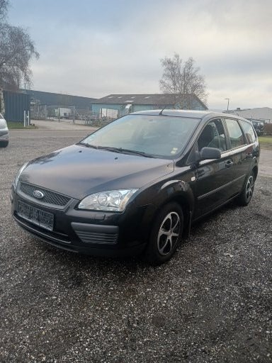 Ford Focus 1,6 Trend Collection stc. 5d