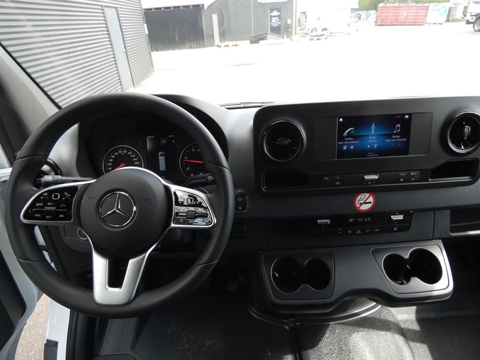 Mercedes Sprinter 317 2,0 CDi A2 Kassevogn aut. RWD