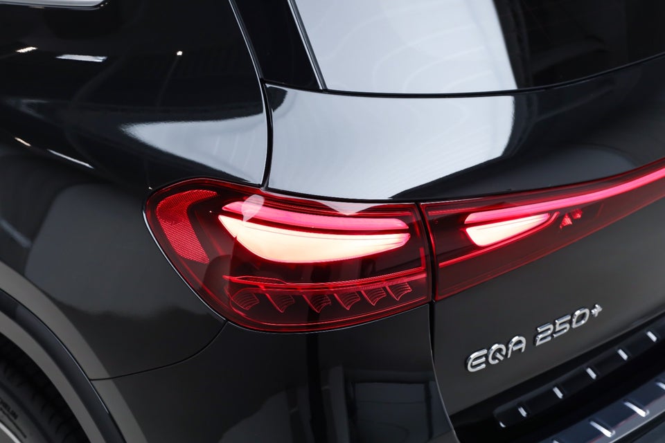 Mercedes EQA250+ AMG Premium 5d