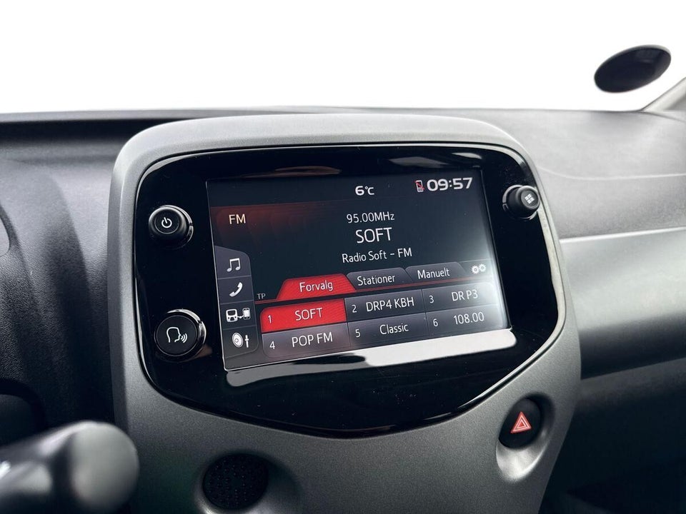 Toyota Aygo 1,0 VVT-i x-press 5d