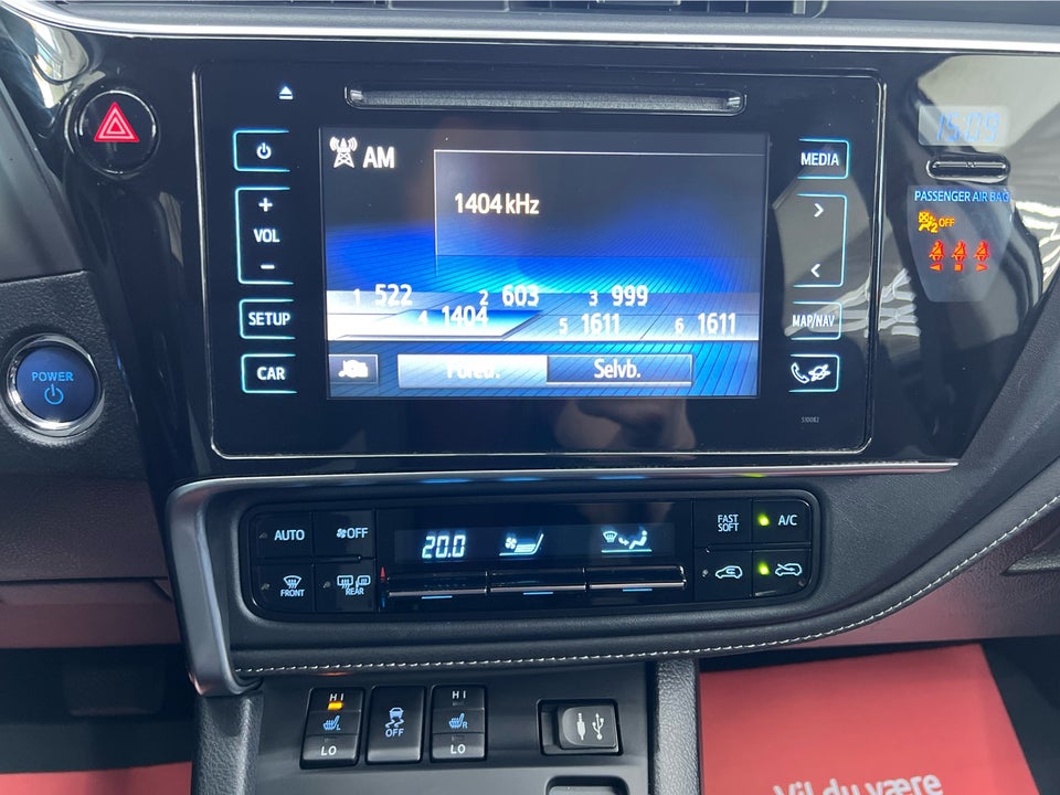 Toyota Auris 1,8 Hybrid H2 Comfort CVT 5d
