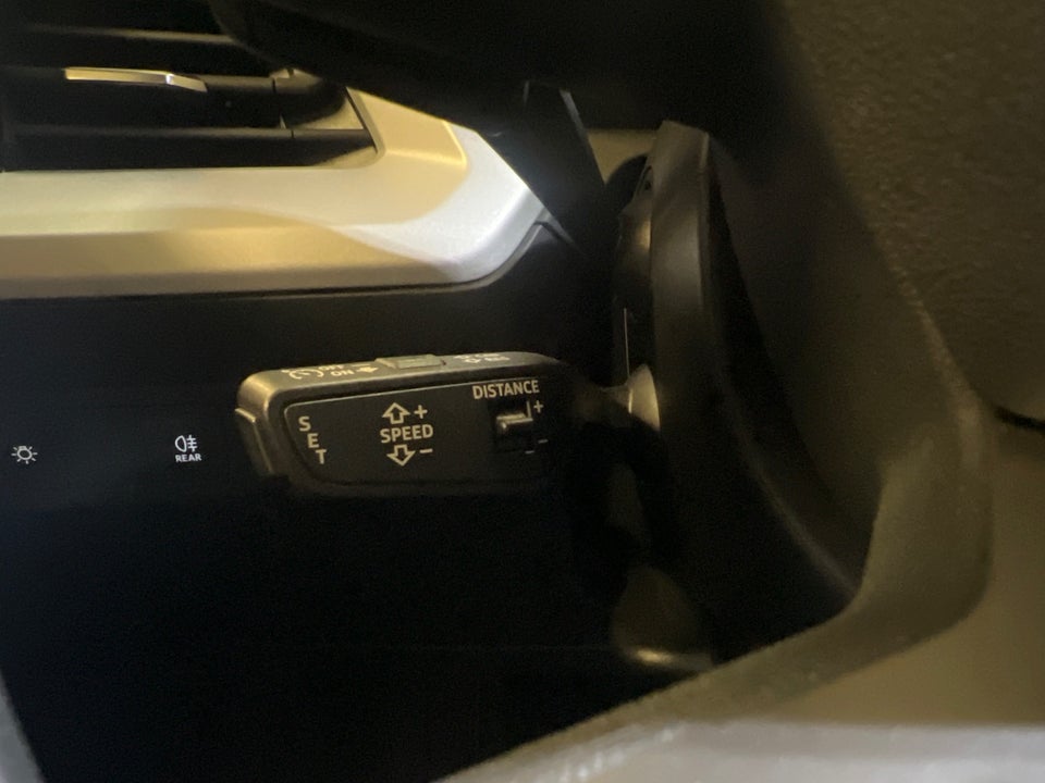 Audi Q4 e-tron 40  5d