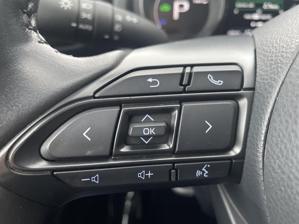 Toyota Yaris 1,5 Hybrid H3 Style e-CVT 5d