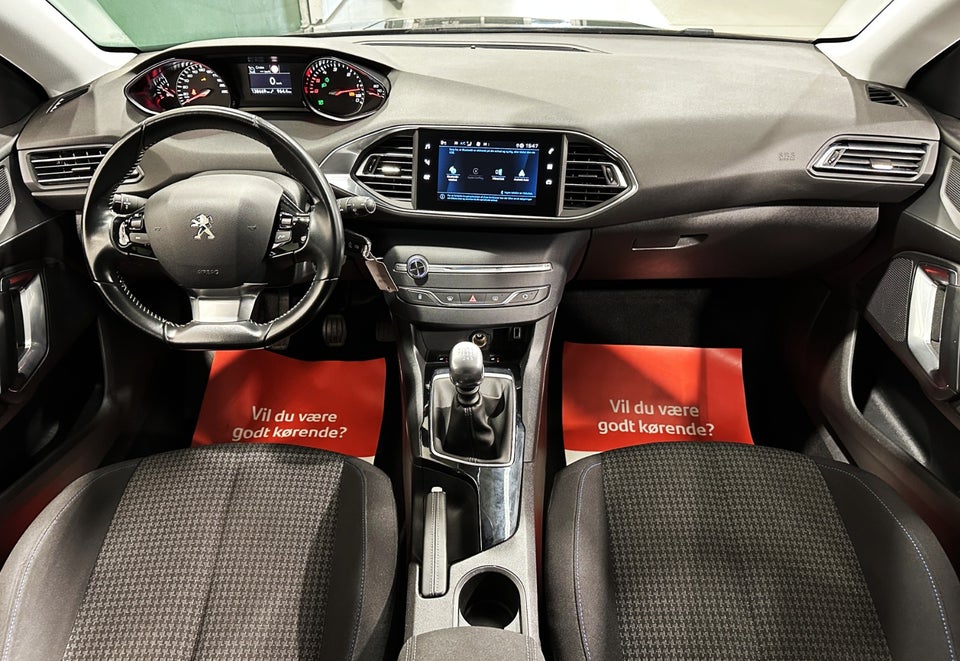 Peugeot 308 1,5 BlueHDi 130 Style 5d